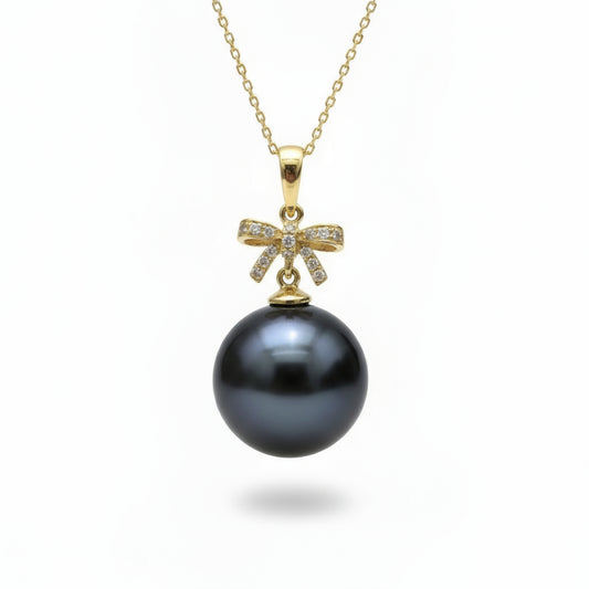 18K Gold Pearl Pendant Necklace - Black