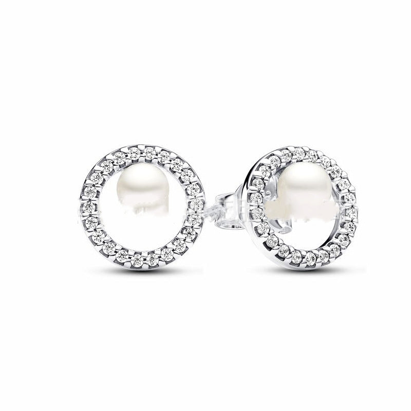18k Organically Shaped Circle & Baroque Pearl Earrings