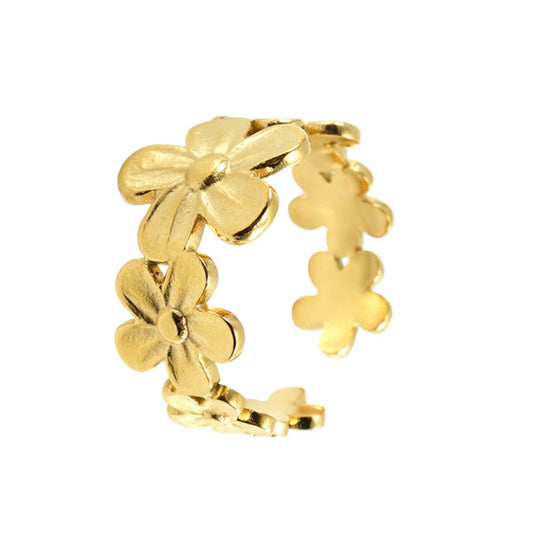 18k Gold Flower Ring